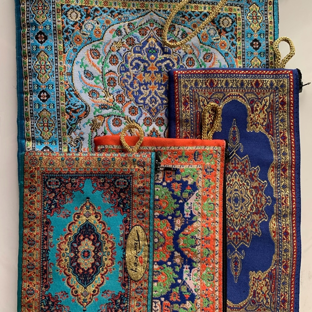 Turkish pouches